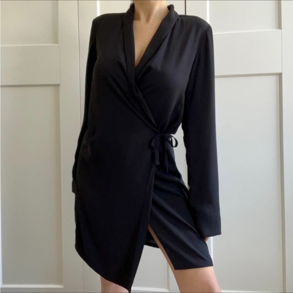Aritzia Dresses & Skirts - ARITZIA BABATON Macon black wrap dress long sleeves draping fabric medium